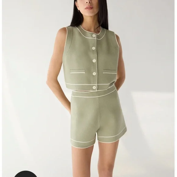 Button Up Sweater Vest - Tea and Cream - Picture 2 of 5